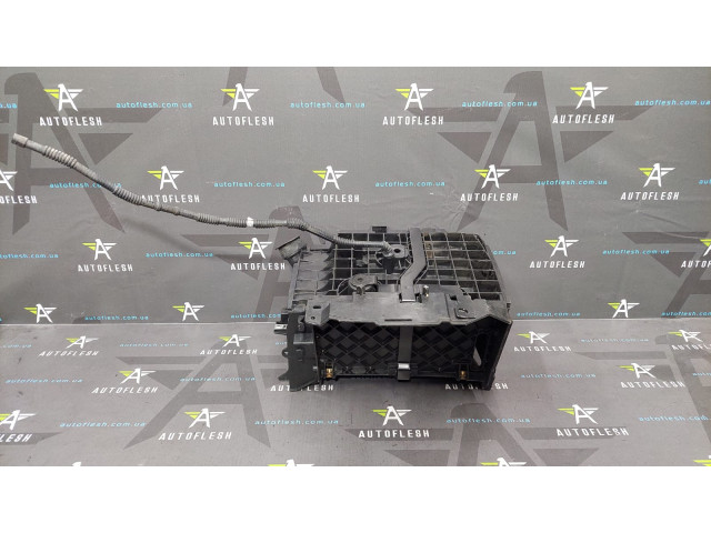 Корпус під акумулятор 244460003R, T06009A180 Renault Scenic 3 сценік бу Корпус під акумулятор 244460003R, T06009A180 Renault Scenic 3 сценік бу